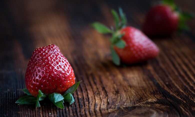 strawberries, fruit, ripe, fresh strawberries, ripe strawberries, fresh berries, ripe berries, harvest, produce, organic, fresh produce, fresh, juicy, sweet, delicious, healthy, vitamins, nutrition, eat, food, close up, strawberries, strawberries, strawberries, strawberries, strawberries, fruit, fruit, fruit, fruit, food, food, food